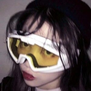 Meet your Posher, Abbey